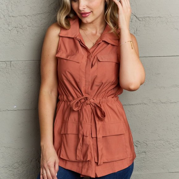 Ninexis Follow The Light Sleeveless Collared Button Down Top - Picture 1 of 5